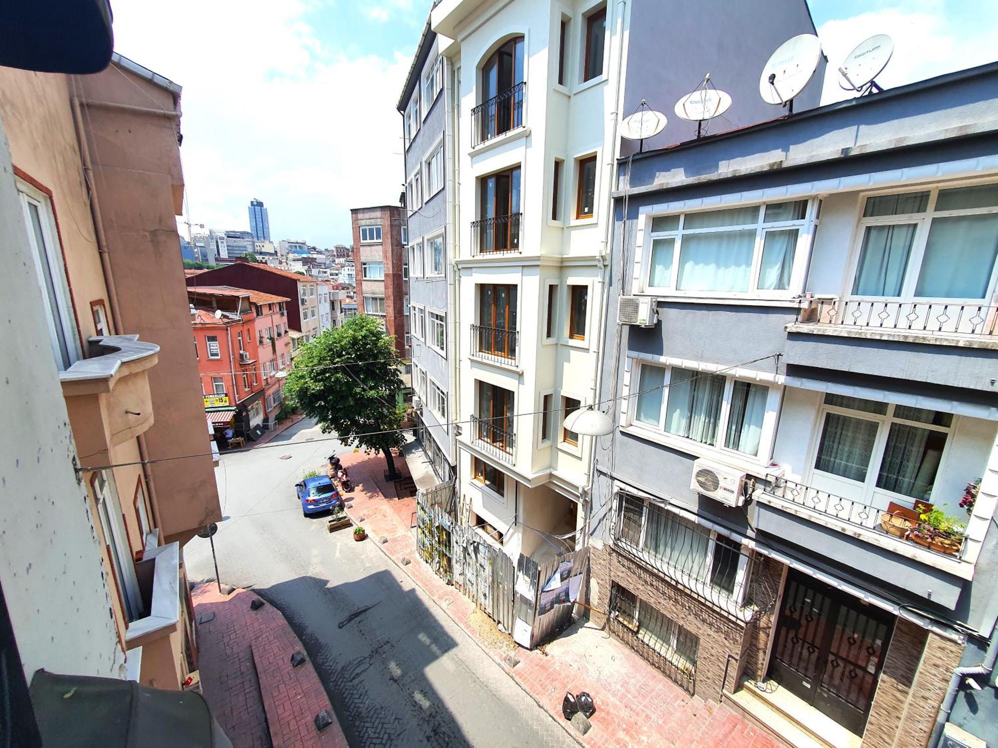 Luxury Suites In Cihangir The Best Part Of Taksim City Center Istanbul Bagian luar foto